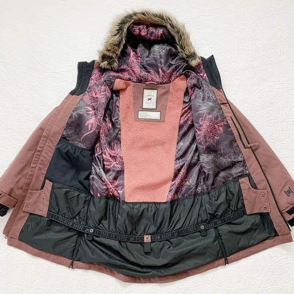 L1 Premium Goods Women's Fairbanks Jacket, Rose - Picture 4 of 13